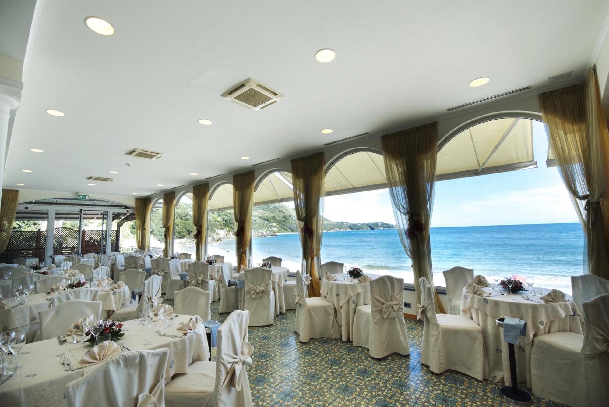 Grand Hotel Il Ninfeo Gaeta Exterior foto